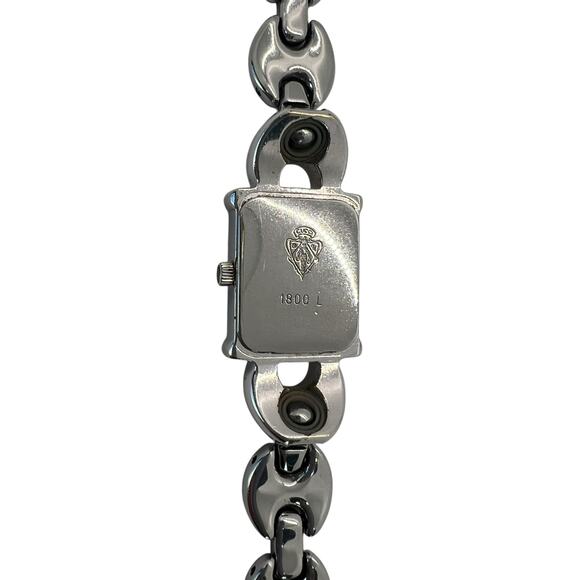 Gucci Vintage 1800L Watch - Picture 7 of 15